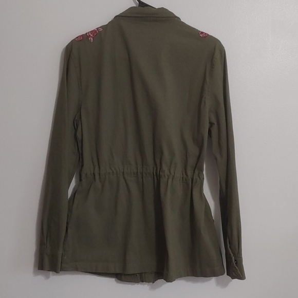Francesca’s Military Style Olive Green Jacket - Picture 10 of 15